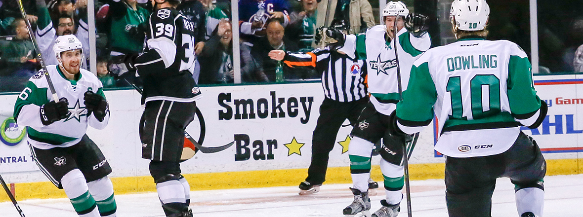 Third Period Surge Leads Stars to Third Straight Win