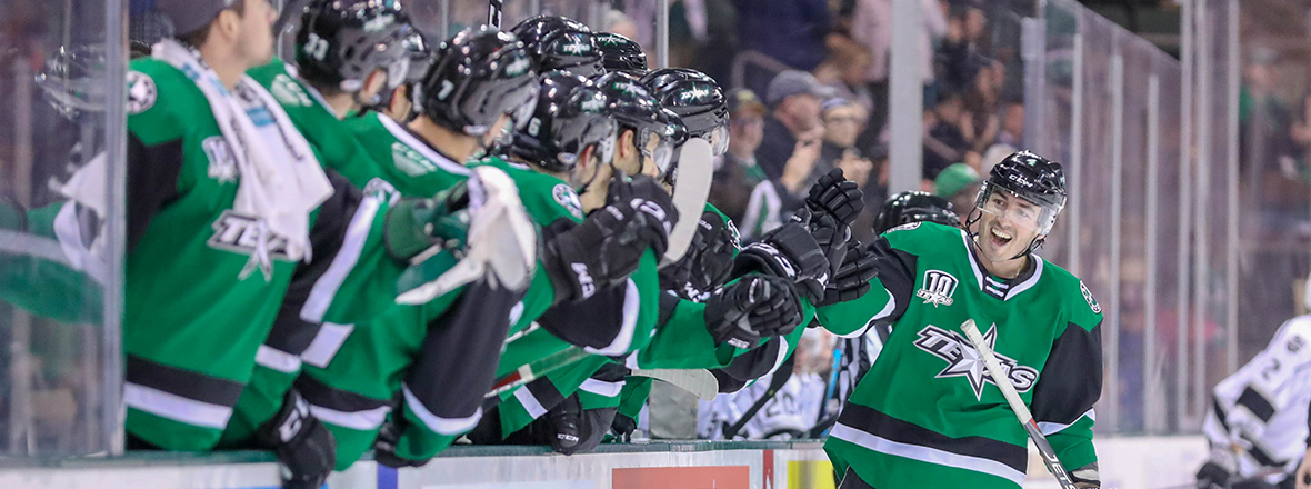 Stars Stay Hot at Home in 5-1 Victory over Ontario