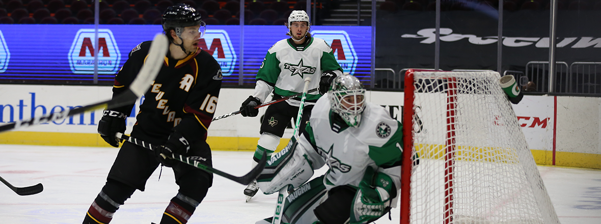 Stars Drop Final Game in Cleveland