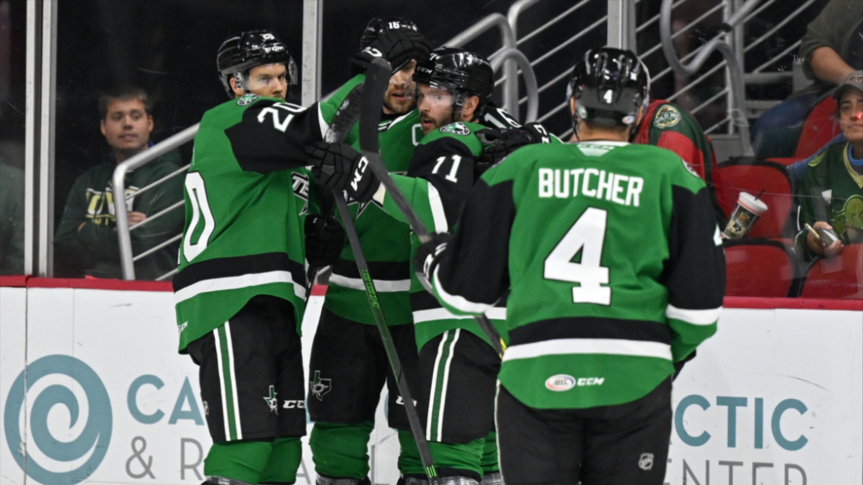 Murray and the Stars Shutout Wild in Iowa