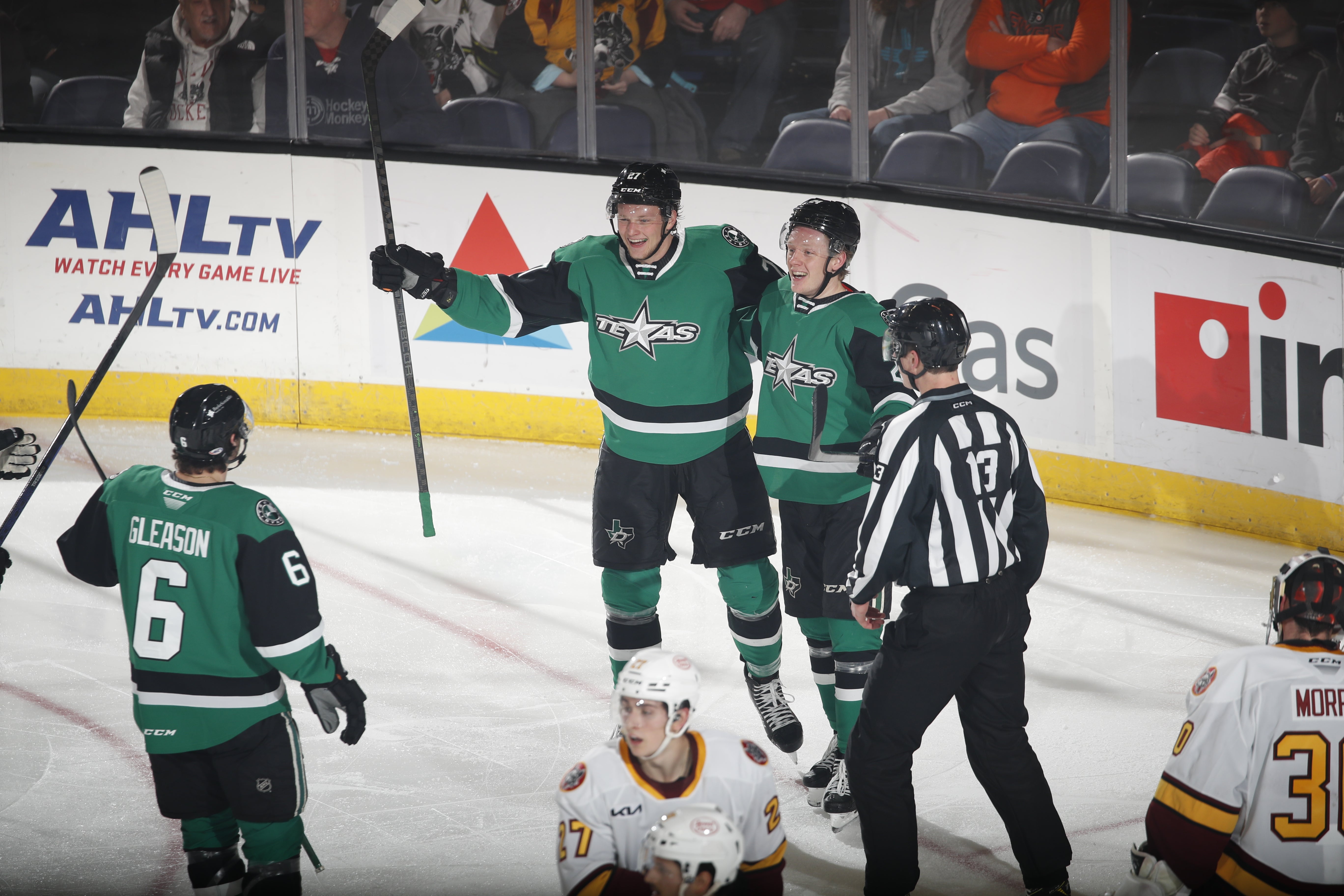 Texas Completes Two-Game Road Sweep over Chicago Texas Stars AHL Affiliate to Dallas Stars