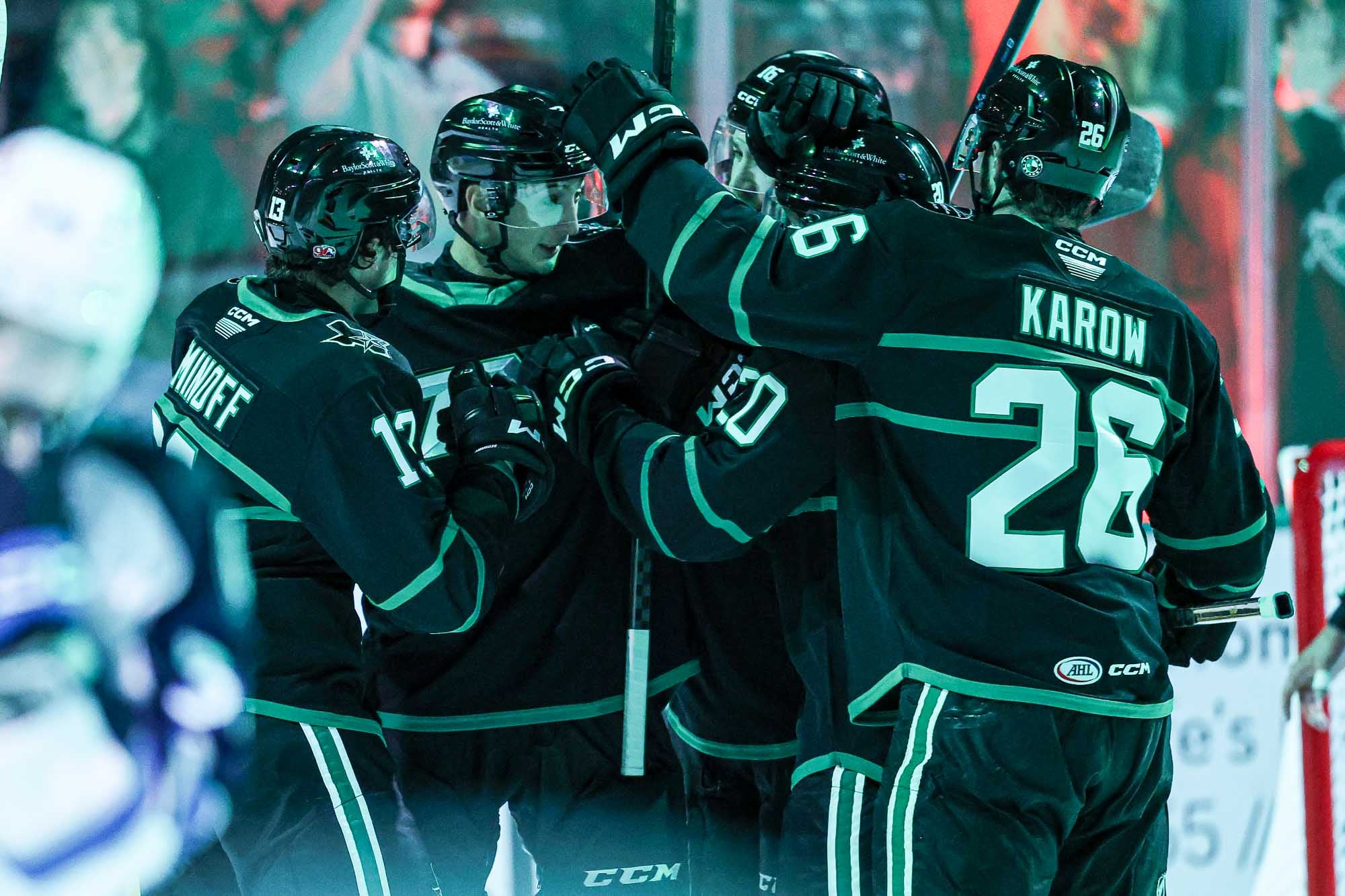 Stars Win Third Straight Against Moose