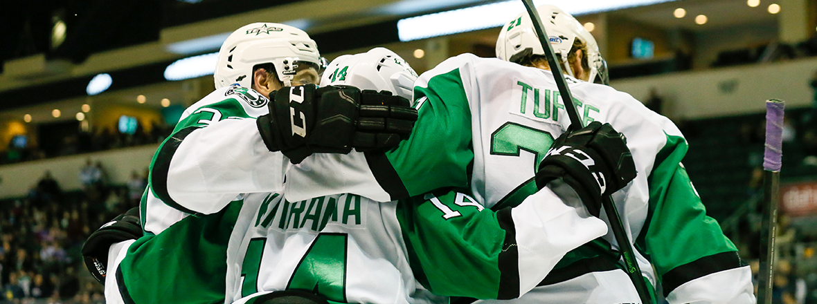 Stars Shine in Lopsided 7-3 Victory over Wild  